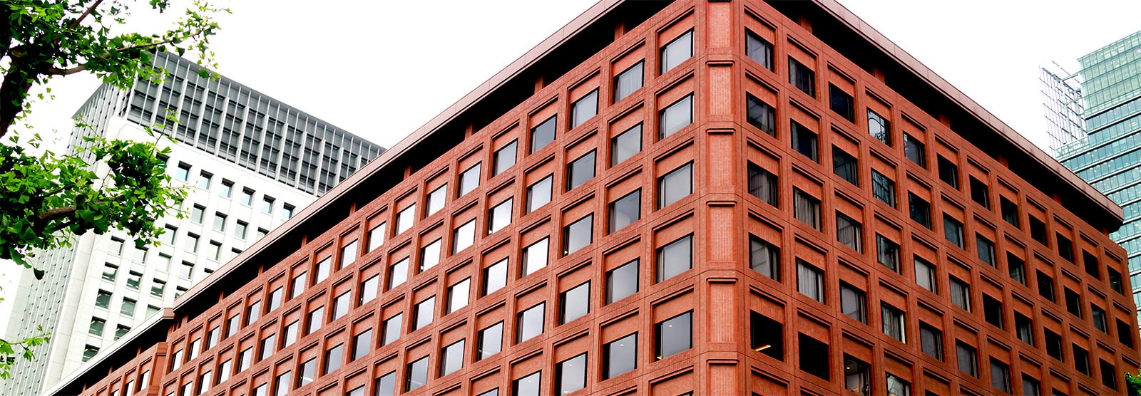 写真：笹浪総合法律事務所入所建物外観